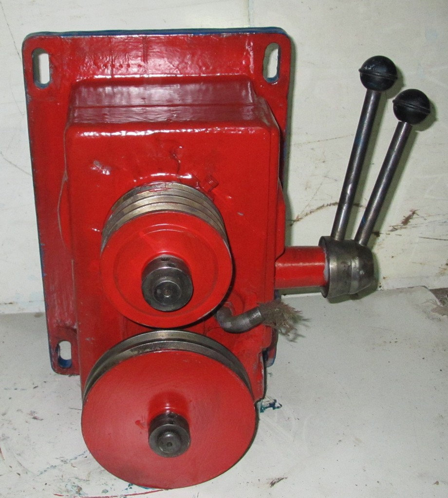 коробка скоростей тв-320 , шпиндельная бабка ТВ 320, люнет, задняя бабка, запчасти 1а616  шестерни, кулачки, патрон токарный